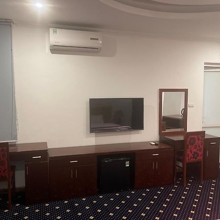 האנוי New Amely Hotel מראה חיצוני תמונה
