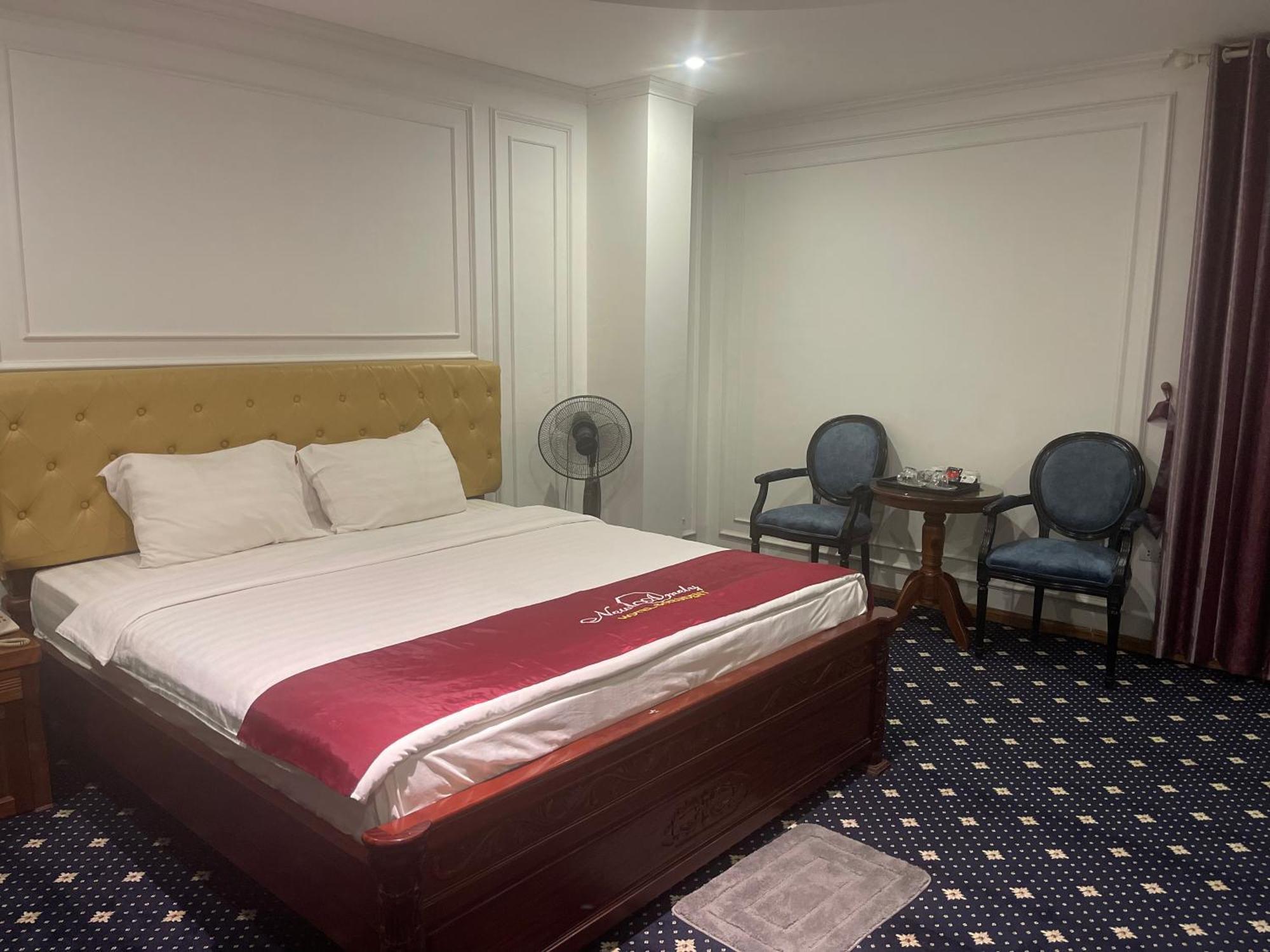 האנוי New Amely Hotel מראה חיצוני תמונה