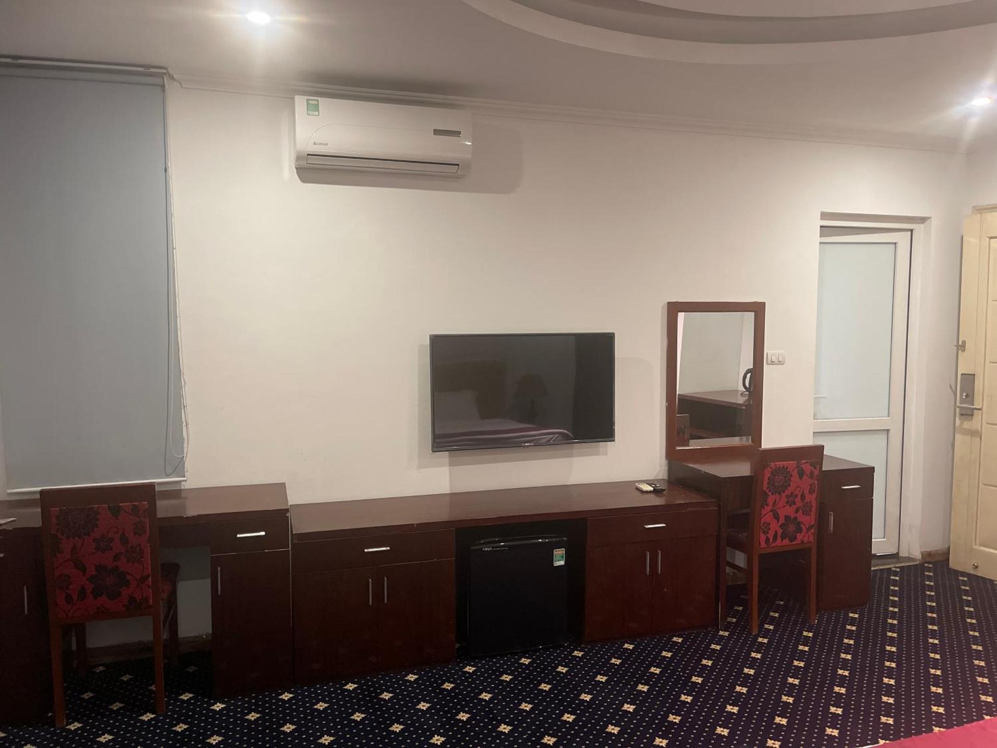 האנוי New Amely Hotel מראה חיצוני תמונה